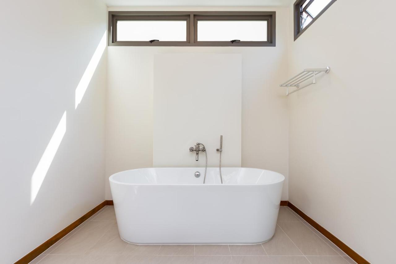 Villa Mika Xxx Rawai ภายนอก รูปภาพ